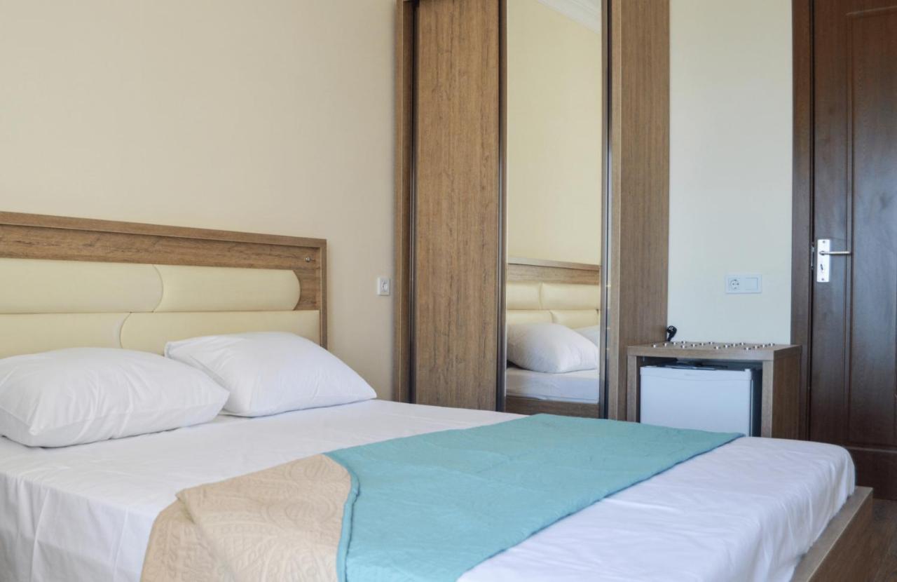 Sea Line Hotel Shekhvetili Exterior photo