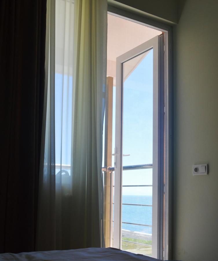 Sea Line Hotel Shekhvetili Exterior photo